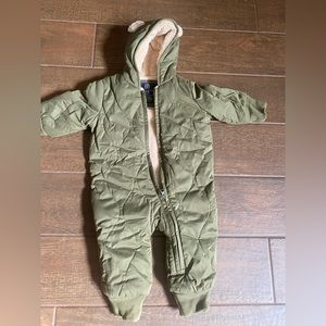 Gap Snowsuit 3-6
